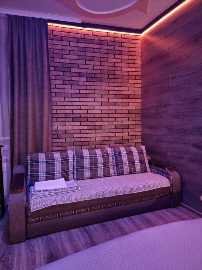 Petropavlivska Apartment Тиха Вуличка В Центрі Старого Міста Kamjanyi Potoki Kültér fotó