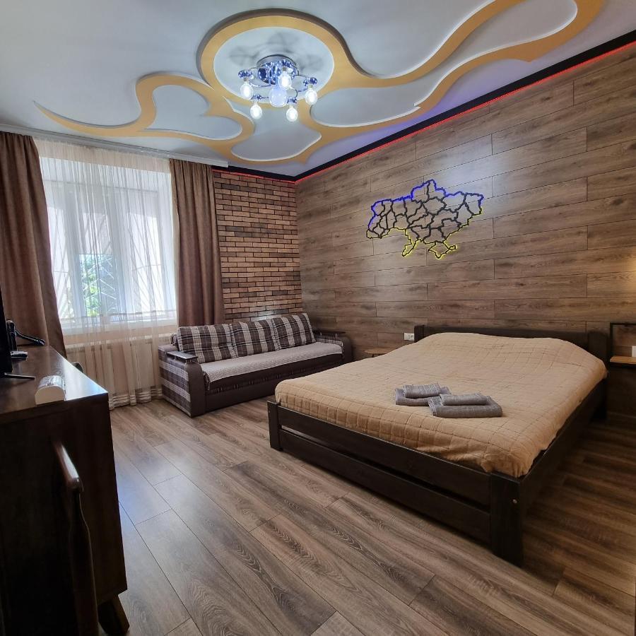 Petropavlivska Apartment Тиха Вуличка В Центрі Старого Міста Kamjanyi Potoki Kültér fotó